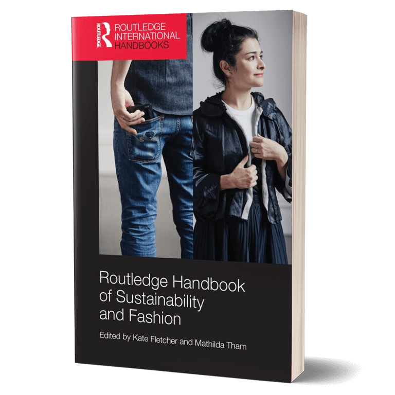Couverture, Routledge Handbook of Sustainability and Fashion par Kate Fletcher & Mathilda Tham